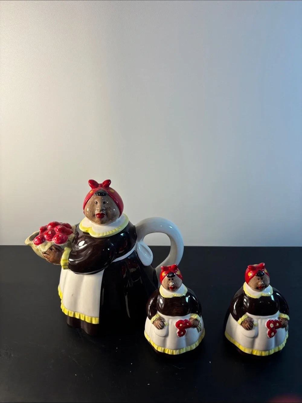 Rare! Vintage. Black & White Ceramic Mandy Teapot and Shaker Set.